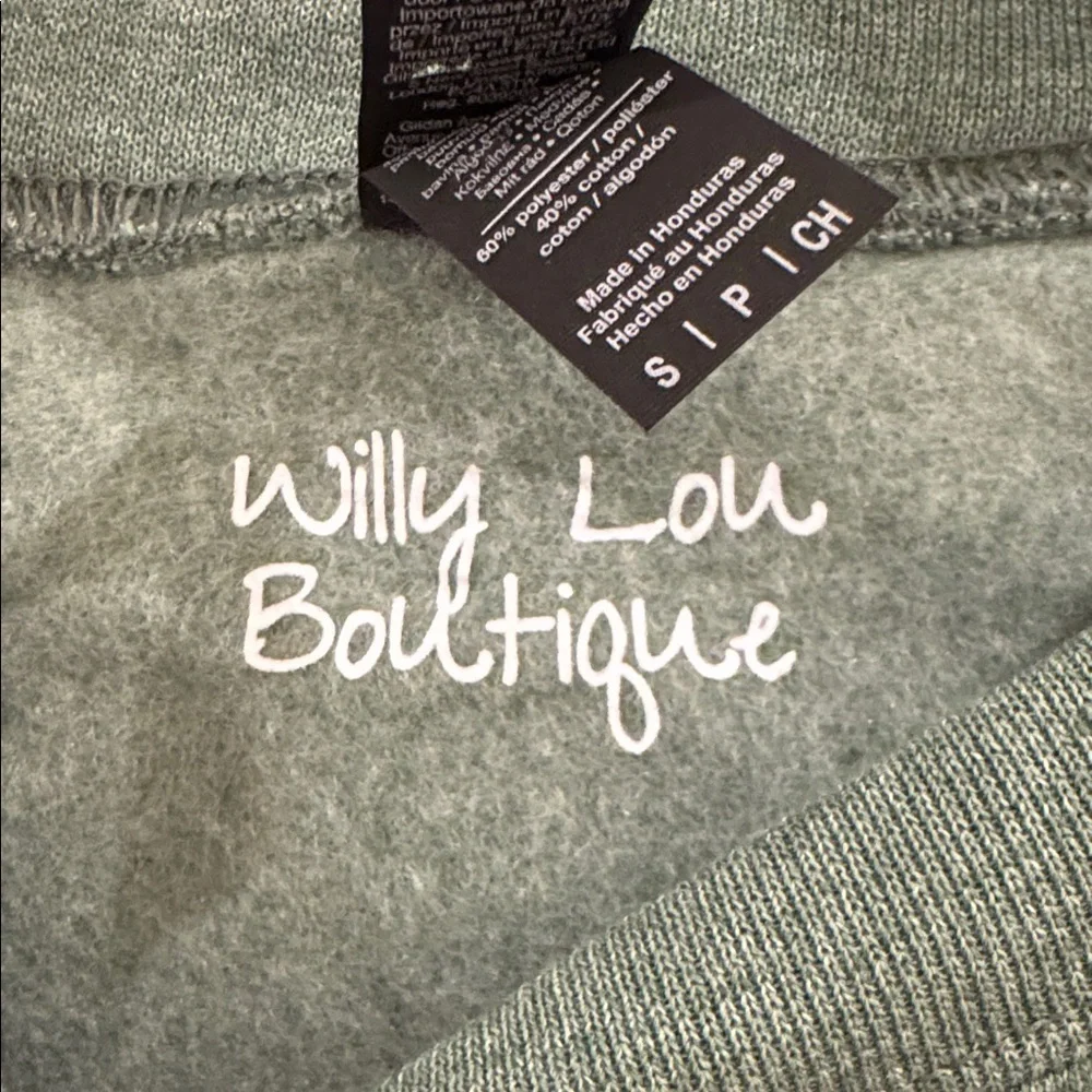 Willy Lou Boutique Green Crewneck Sweatshirt, Red Plaid Christmas Bow, Small - Picture 2 of 4